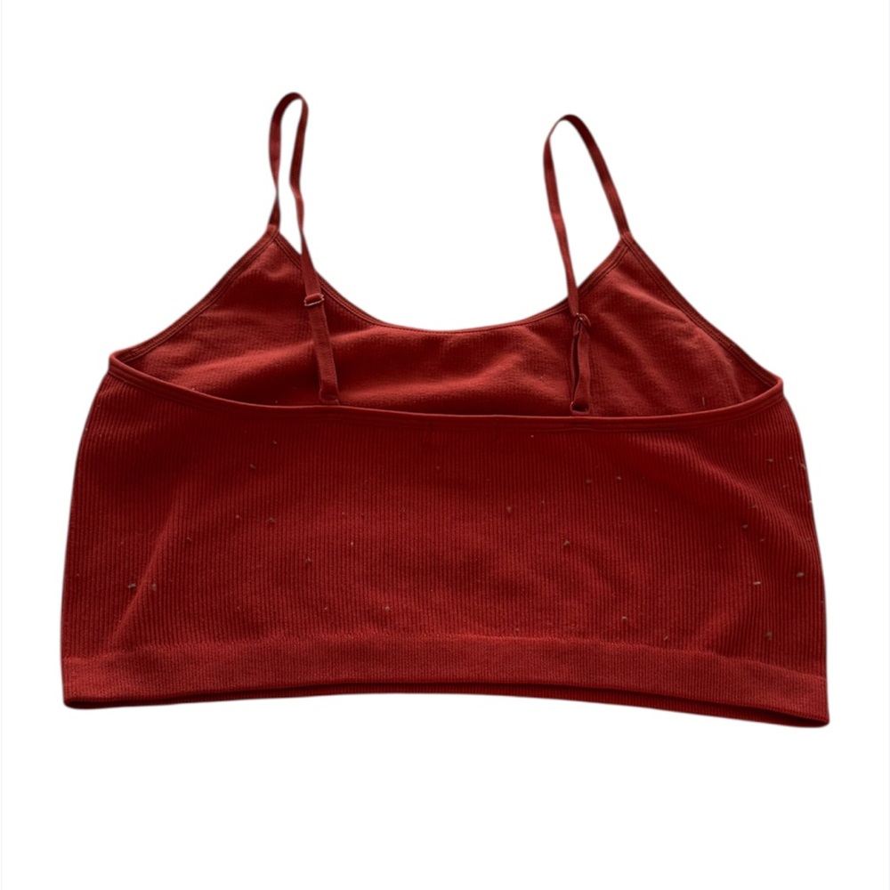 Women’s NWOT size M/L Red ribbed Cropped tank top with adjustable straps - Picture 2 of 5